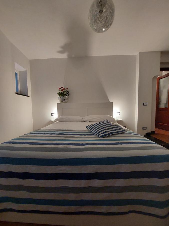 A Ca Di Bafirussi Hotel Vernazza Bagian luar foto