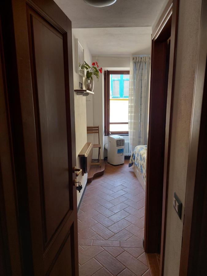 A Ca Di Bafirussi Hotel Vernazza Bagian luar foto