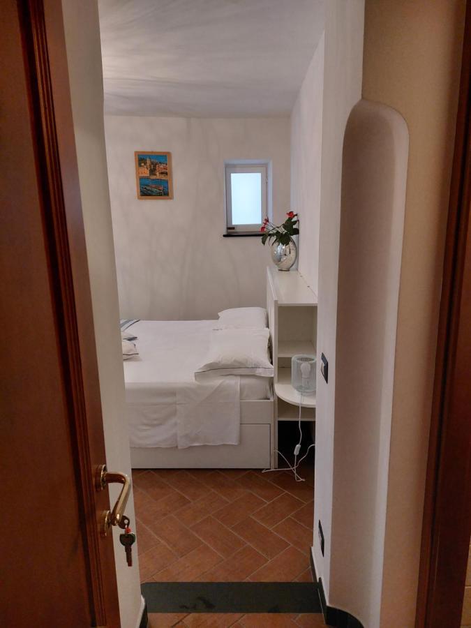 A Ca Di Bafirussi Hotel Vernazza Bagian luar foto